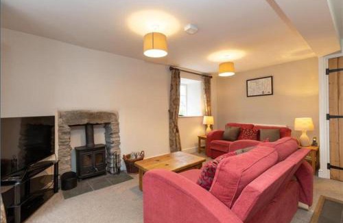 Elterwater House | Victory Cottage - Victory Cottage, Cosy village retreat