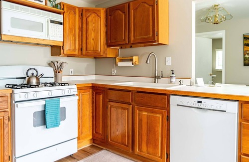 Como House | Vida del Lago | 3 Bedroom | Near Geneva National