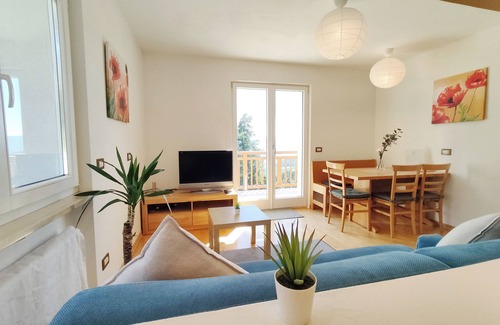 Soprabolzano Apartment | Vidora Apartments - Apt with balcony and mountain view - RittenCard included