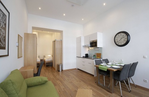Rudolfsheim-Funfhaus Apartment | Vienna Gold Apartments