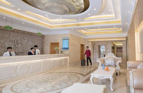 Dongfang Hotel | Vienna Hotel HaiNan Oriental Avenue
