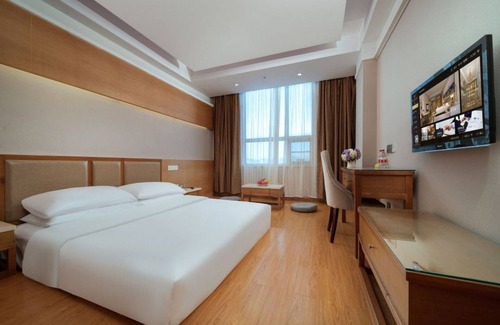 Songgang Hotel | Vienna International Hotel