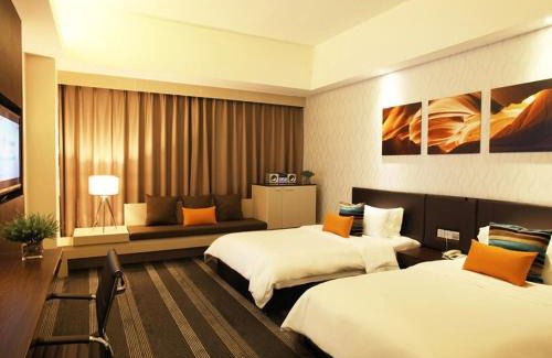Tianning Hotel | Vienna International Hotel Changzhou Railway Station