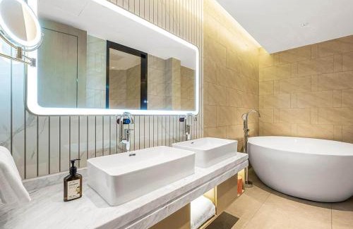 Weicheng District Hotel | Vienna International Hotel Xianyang International Airport Hotel