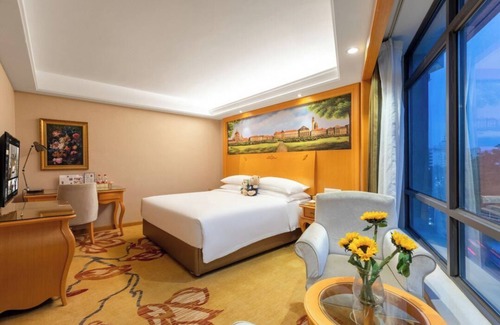 Shunde Hotel | Vienna International Hotel QinghuiGarden