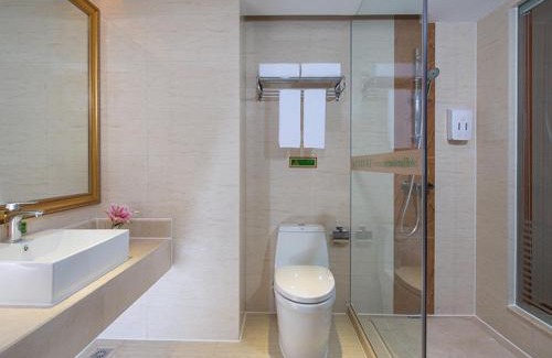 Buji Hotel | Vienna International Hotel Shenzhen Caopu Jindaotian