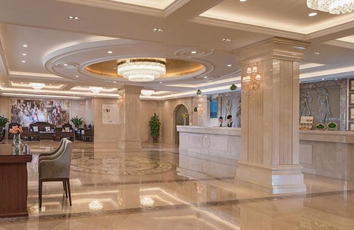 Longhua District Hotel | Vienna International Hotel Shenzhen South Huanguan Road