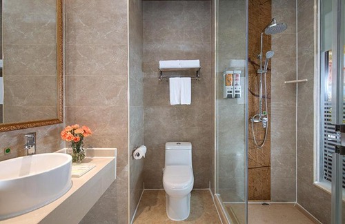 Longhua District Hotel | Vienna International Hotel Shenzhen South Huanguan Road