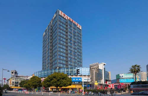 Taicang Hotel | Vienna International Hotel Taicang Nanyang Plaza