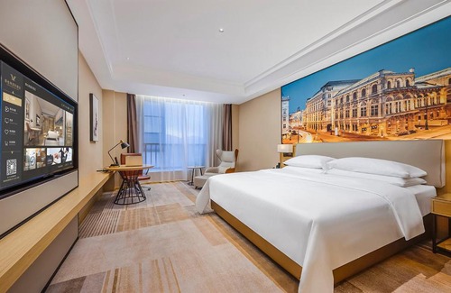 Yuncheng District Hotel | Vienna International Hotel - Yunfu Century Avenue