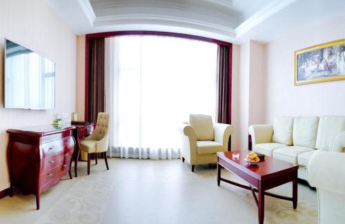 Xinyi Hotel | Vienna International Hotel Maoming Xinyi Xinshang Road