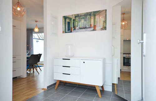 Donaustadt Apartment | Vienna Residence, Donaust.- United Nations #6251