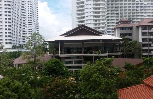 Jomtien Apartment | View Talay resort 5C condo 115B minimum stay 29 nights