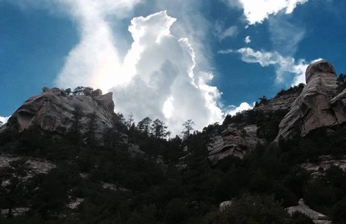 Durango House | Views for Miles, Starry Starry Nights, Close to Town and Pet-Friendly