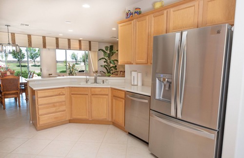 Desert Palms House | VIEWS ON GOLF! DREAM VACATION HOME SUN CITY PALM DESERT CA Golf, Pool, Gym