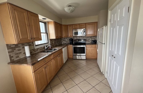 Townsend's Inlet House | Views, Views, Views! Beachfront on quiet cul-du-sac. Fully Equipped 4 Bedroom