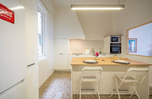 Santiago de Vigo Apartment | Vigo's promenade and views of the Nautico Deportivo (ideal for families).
