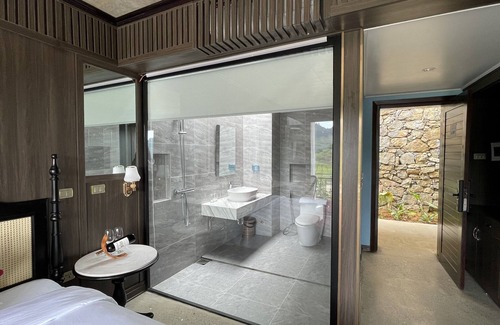 Van Ho Hotel | Vigolando Van Ho Resort