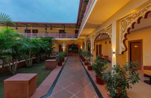 Bedla Hotel | Vijaygarh Resort & Cottages with Private Pool