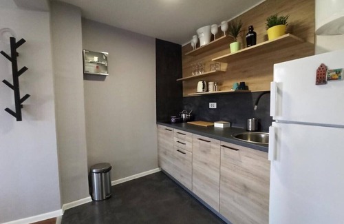 Kraljevec Sesvetski Apartment | Viksa with Jacuzzi sleeps 2