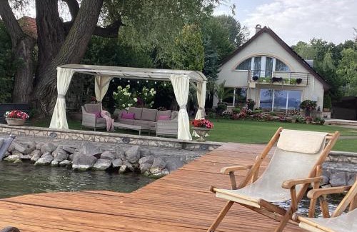 Balatonszarszo House | Viktoria House
