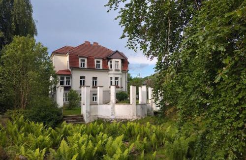 Stare Krecany Villa | Vila Adelaide