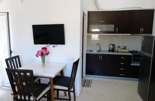 Ksamil Apartment | Vila Ervin Second Floor