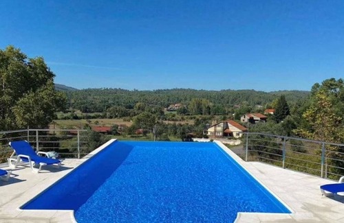 Arganil House | Vila Flor Luxury Villa Secarias, Nr Arganil, with stunning infinity Pool