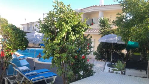 Montechoro Villa | Vila Luisa Anabela Piscine et Jacuzzi only family