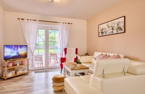 Svoboda nad Upou Villa | Vila Lumina