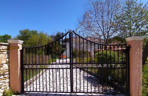 Acharavi House | Vila Margarita