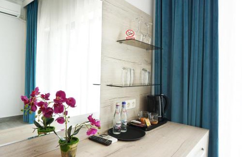 Saturn Hotel | Vila Navona