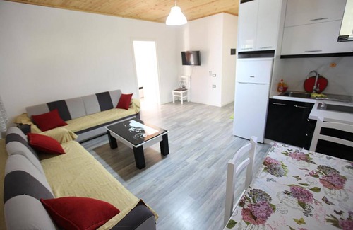 Piqeras House | Vila Riza Veliu