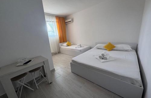 Eforie Nord Hotel | Vila Yzabelle