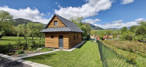 Izipovce House | Vilka Cibulka a chata Cesnačik