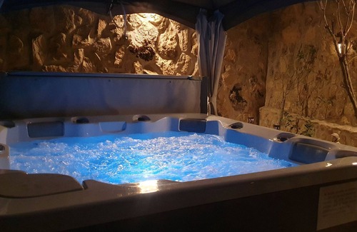Santa Maria de la Alameda Cottage | VILLA MARIN