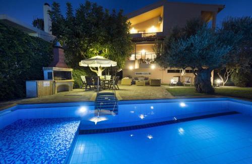 Kambanion Villa | Villa Olivo Kampani