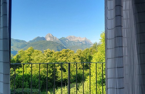 Castelnuovo di Garfagnana Villa | Villa with private pool, terrace and garden, WIFI!