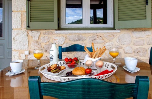 Fternon Villa | Villa ∙ 1 bedroom ∙ 2 guests
