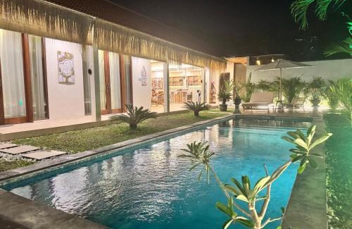 Ungasan Villa | Villa 10 Rose Bali 3BR Luxury