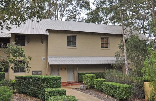 Pokolbin Villa | Villa 1br Merlot Villa located within Cypress Lakes Resort