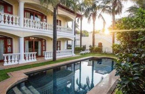 Pretoria Villa | Villa ∙ 20 bedrooms ∙ 30 guests