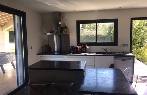 Eyragues House | Villa 220m2, land 3000m2, 5 "village on foot, 4km Saint-Rémy-de-Provence