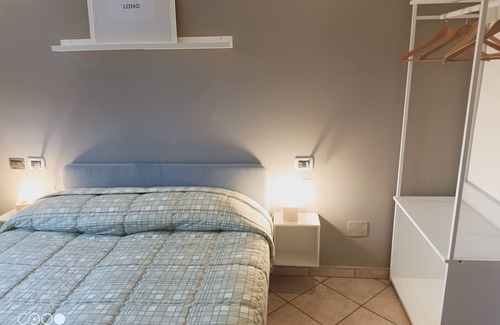 Moscufo Bed & Breakfast | Villa 3 bedrooms two bathrooms large living room with Full-optional kitchen and BBQ