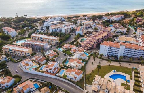 Areias de Sao Joao Villa | Villa 300m from Beach - By Algarkasa