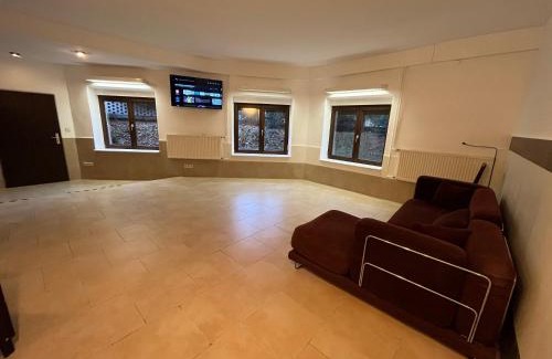 Wawer House | Villa 37b Bed and Breakfast