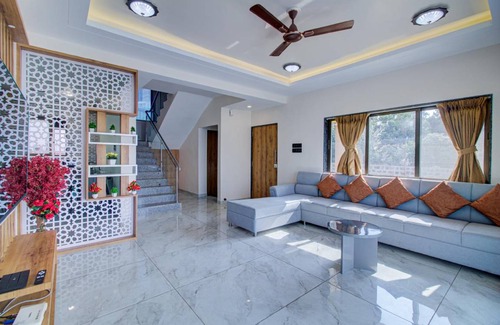 Bhilar Villa | Villa ∙ 4 bedrooms ∙ 12 guests