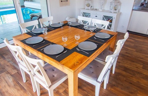 Plouescat Villa | VILLA 4*large indoor pool and Jacuzzi 80 m from the sea and GR34.