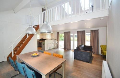 Municipality of Rhenen House | Villa 6 persons - Vakantiepark De Thijmse Berg