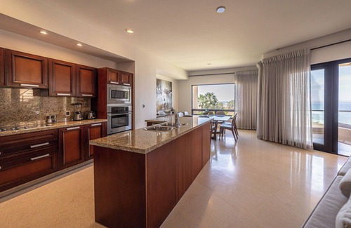 La Paz Villa | Villa #7 at Puerta Cortes Resort! Golf - Beachclub